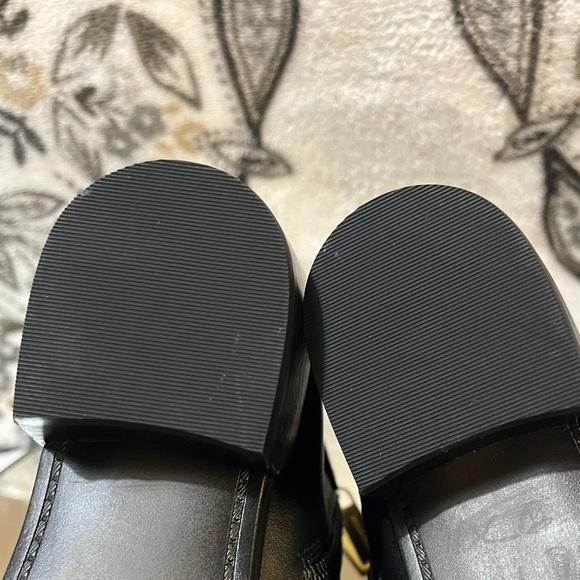 New Michael Kors Harland Chelsea Bootie Black 6.5M Leather MK Ankle Logo SideZip - Picture 14 of 16